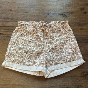 3/20$ Old Navy Kids Floral Print Shorts size L (10-12)